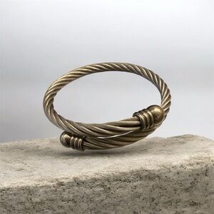 Twisted Metal Bangle Bracelet